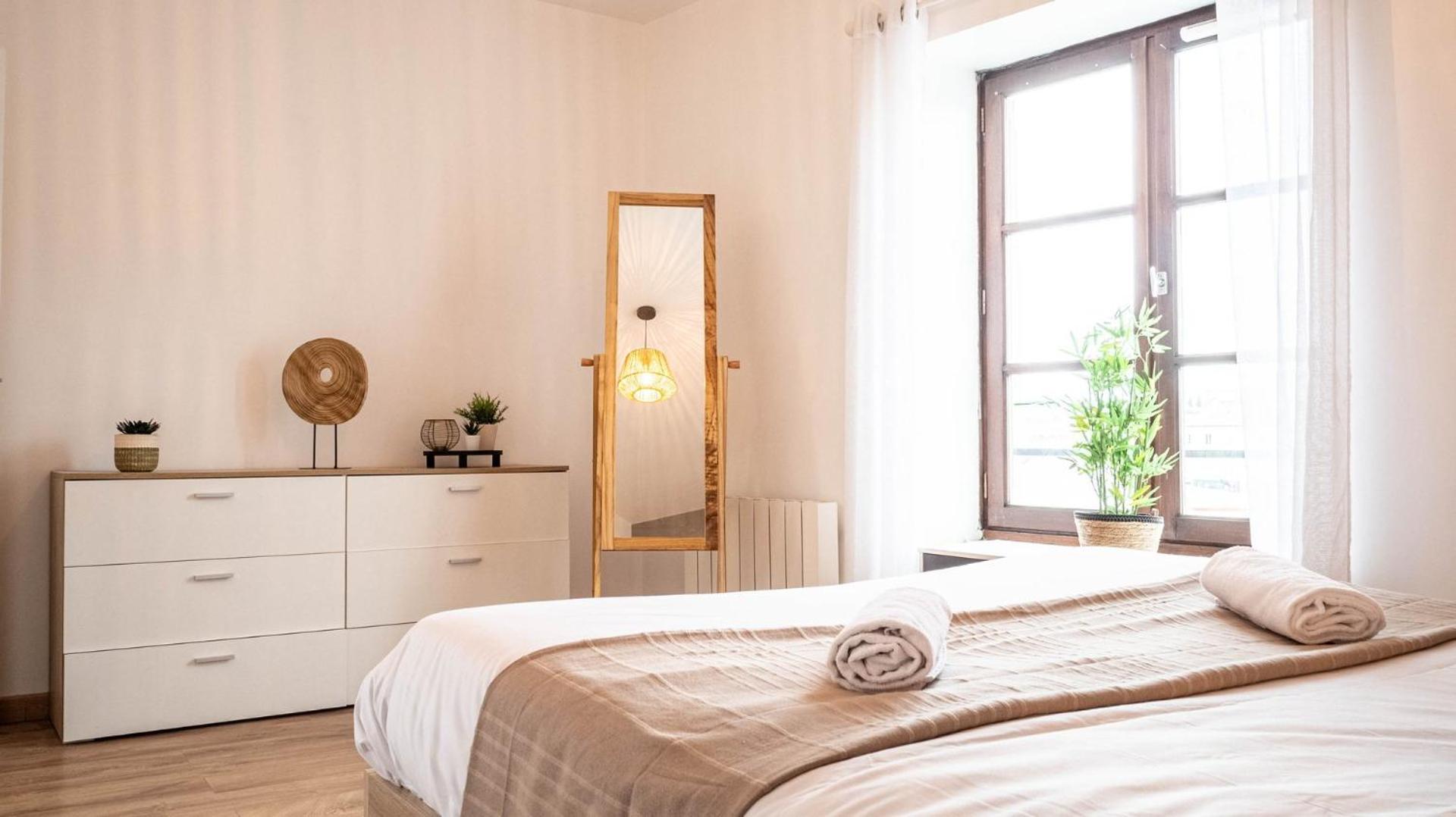Le Contemporain - Bel Appartement T2 A Poitiers Ngoại thất bức ảnh